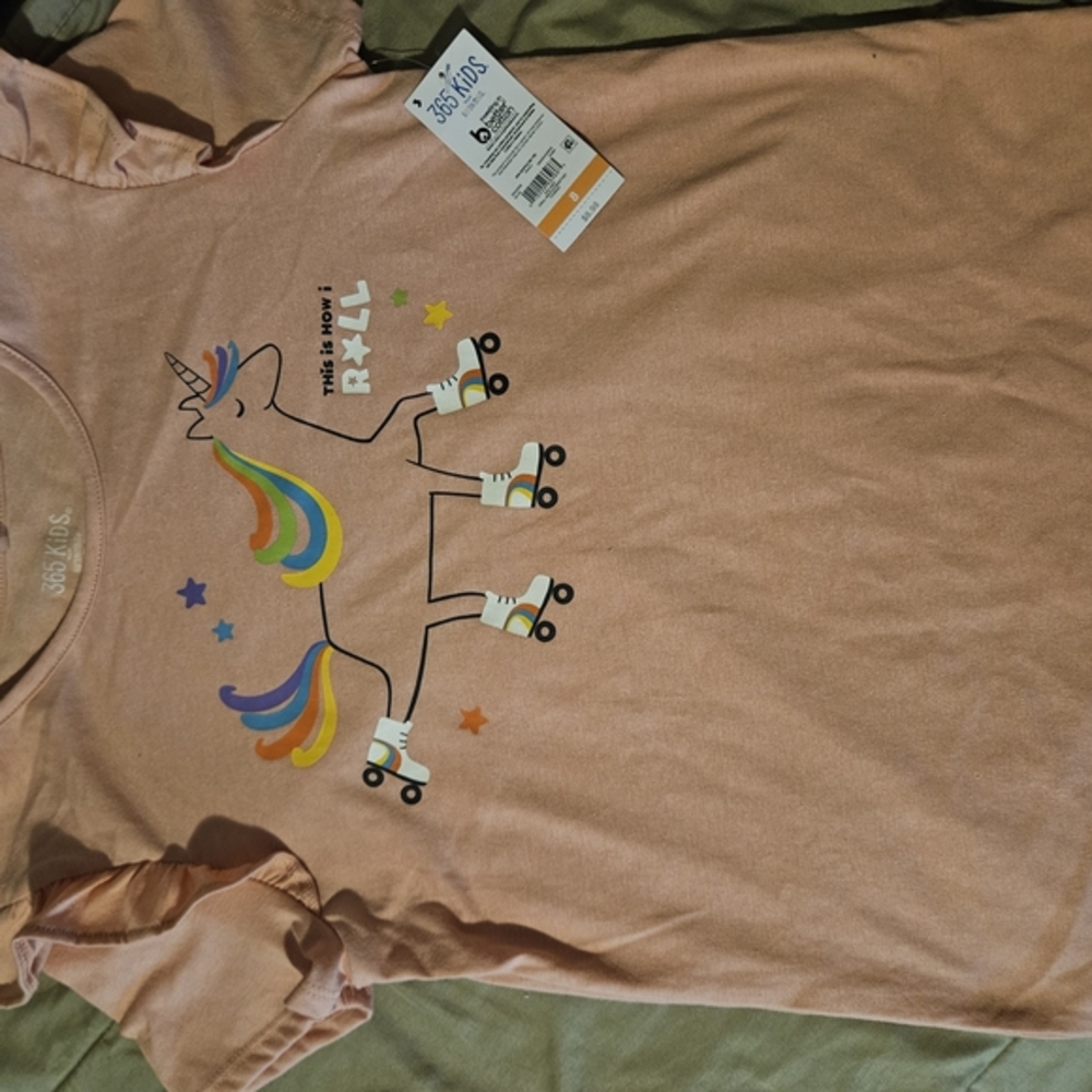Kids Unicorn Roller Skates Tee - Pink. Pet Free Smoke Free Home